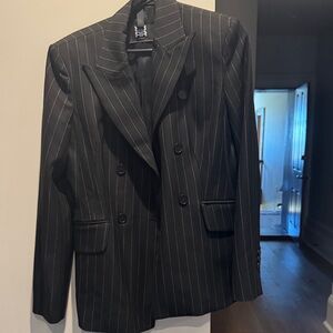 RIANI Black Pinstripe Double-Breasted Blazer